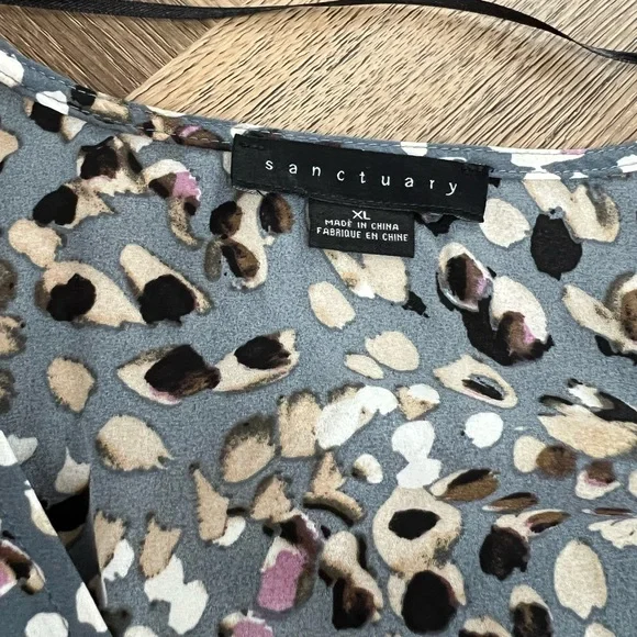 Sanctuary Blouse - Picture 4 of 6